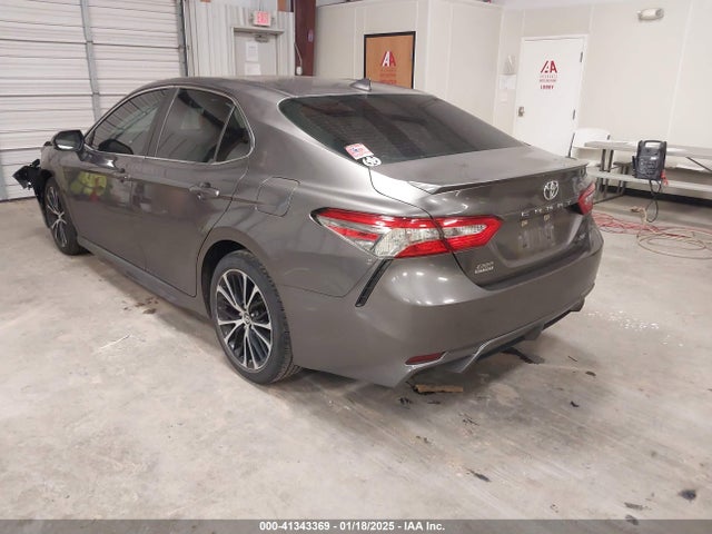 4T1B11HK6KU697036 Toyota CAMRY SE