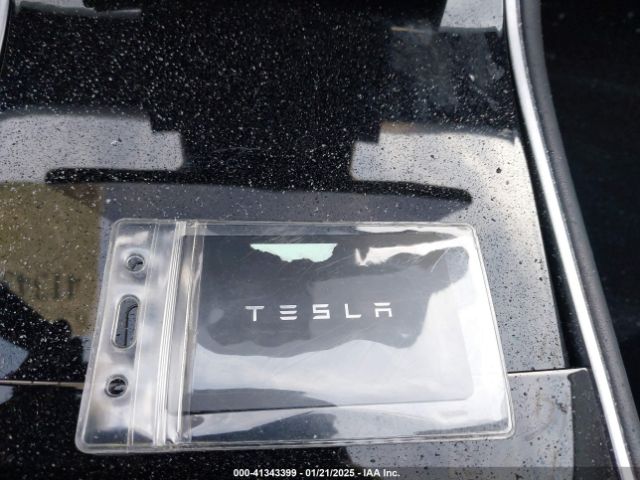 5YJ3E1EB8JF115138 Tesla Model 3 Long Range/performance