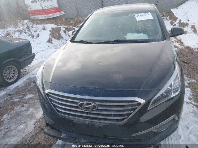 Hyundai SONATA SE 2015 5NPE24AF5FH097525 Image 11