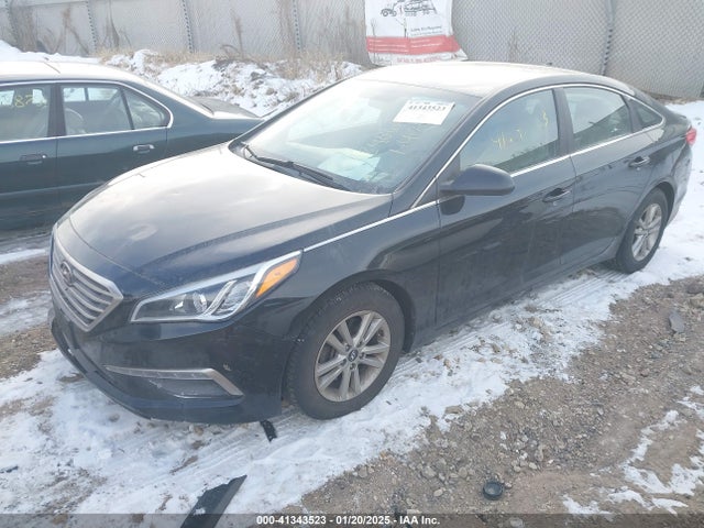Hyundai SONATA SE 2015 5NPE24AF5FH097525 Image 2