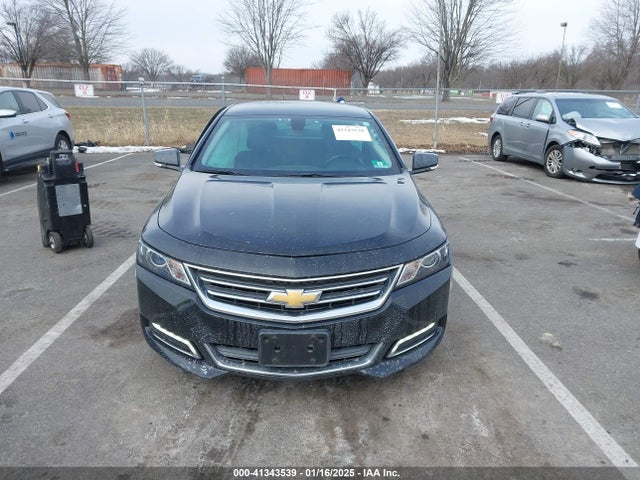 Chevrolet IMPALA 1LT 2018 1G1105S36JU112345 Image 12