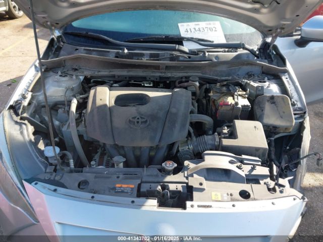 3MYDLBYV2HY172411 Toyota YARIS IA