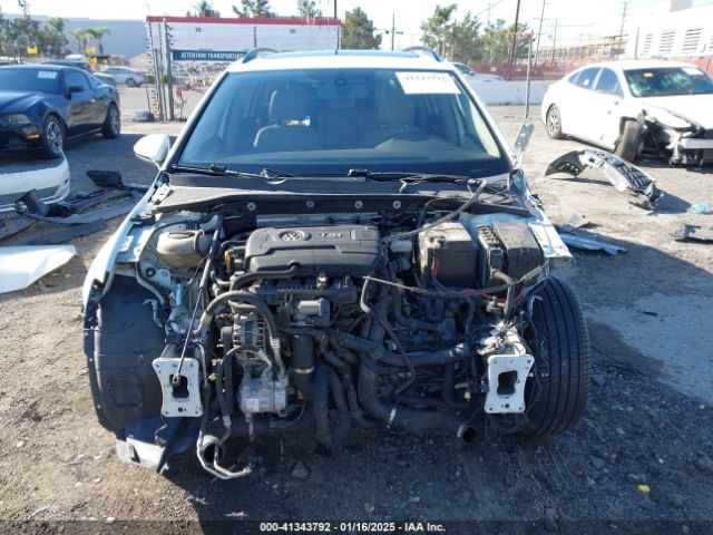 3VWC17AU1GM523231 Volkswagen Golf Sportwagen Tsi Limited Edition