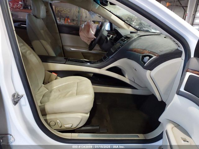 3LN6L2LU5ER812330 Lincoln MKZ HYBRID