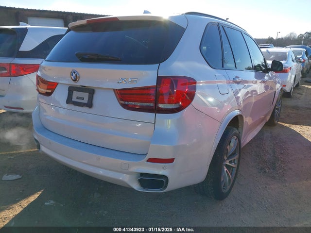 BMW X5 2016 5UXKR2C53G0R71603 Image 4