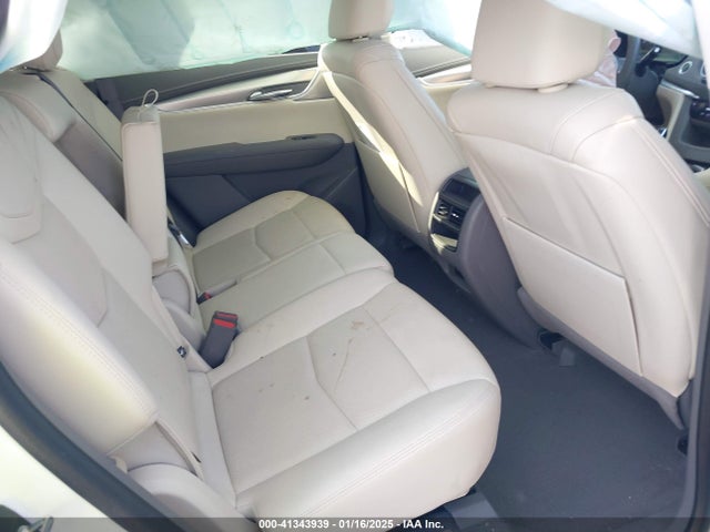 2023 CADILLAC XT5 1GYKNCR42PZ128743 Photo 7