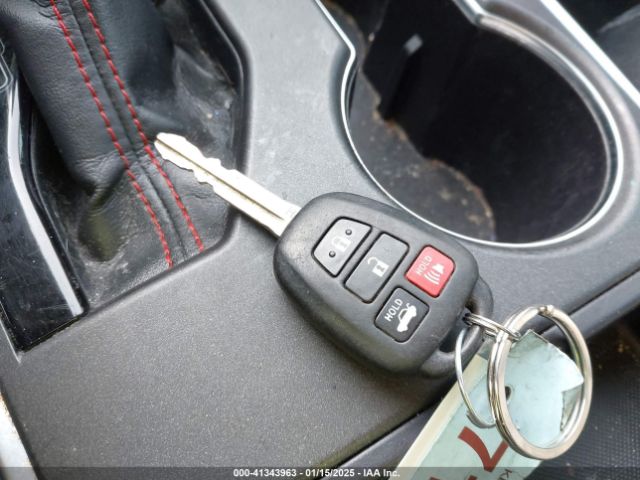 4T1BF1FK5GU154319 Toyota CAMRY SE
