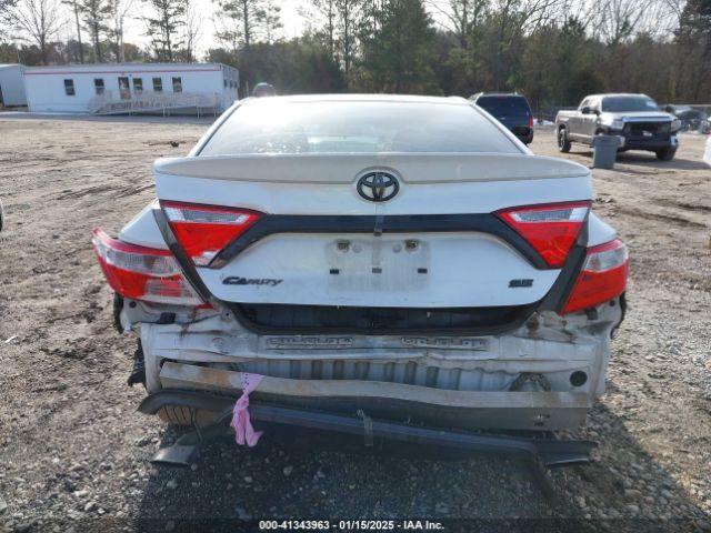 4T1BF1FK5GU154319 Toyota CAMRY SE