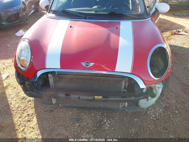 2009 MINI COOPER WMWMF33559TU75936 Photo 5