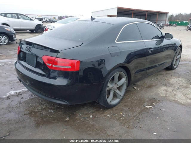 2012 AUDI A5 WAULFAFR8CA044928 Photo 3