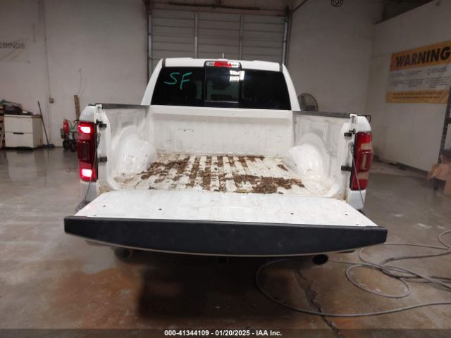 1C6SRFJT1NN258359 RAM 1500 Laramie