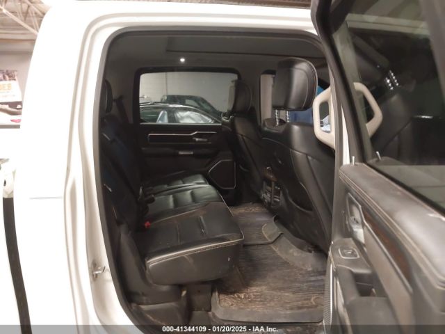 1C6SRFJT1NN258359 RAM 1500 Laramie