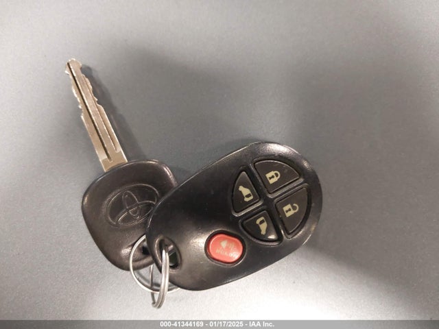 Aukcja sprzedaży 2010 Toyota Sienna Le, vin: 5TDKK4CC4AS307850, numer aukcji: 41344169