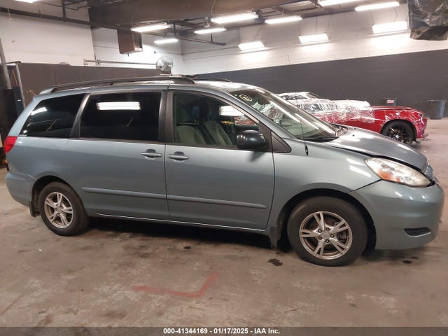 Aukcja sprzedaży 2010 Toyota Sienna Le, vin: 5TDKK4CC4AS307850, numer aukcji: 41344169