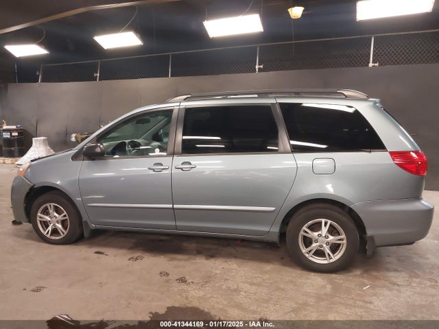 Aukcja sprzedaży 2010 Toyota Sienna Le, vin: 5TDKK4CC4AS307850, numer aukcji: 41344169