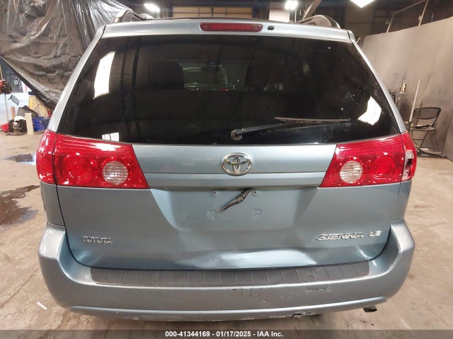 Aukcja sprzedaży 2010 Toyota Sienna Le, vin: 5TDKK4CC4AS307850, numer aukcji: 41344169