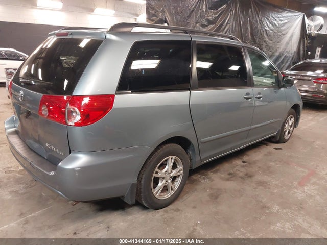 Aukcja sprzedaży 2010 Toyota Sienna Le, vin: 5TDKK4CC4AS307850, numer aukcji: 41344169