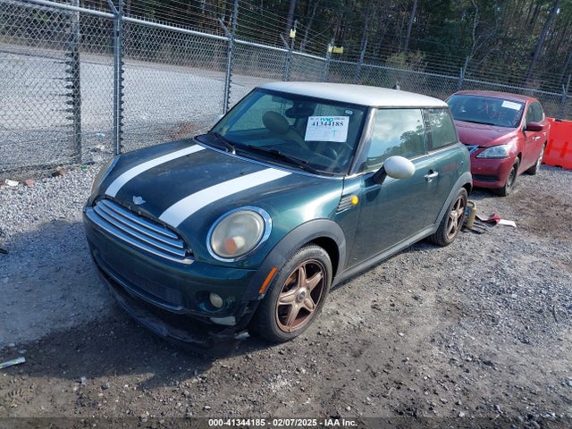 2007 MINI COOPER WMWMF33567TU62612 Photo 1
