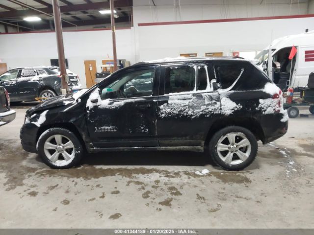 1C4NJDAB5ED805261 Jeep Compass Sport/north