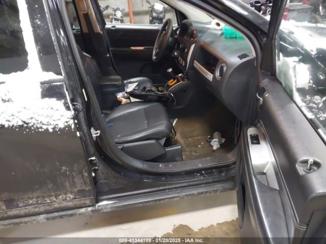 1C4NJDAB5ED805261 Jeep Compass Sport/north