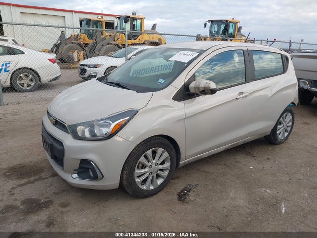 Chevrolet Spark 1lt Cvt 2017 KL8CD6SAXHC816100 Image 2