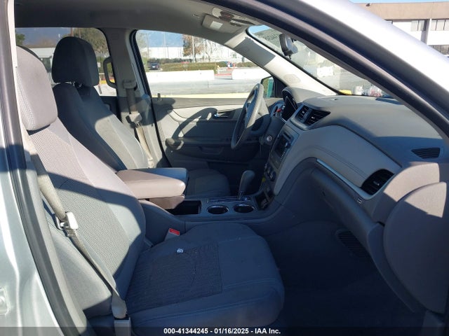 Chevrolet Traverse Ls 2017 1GNKRFEDXHJ346437 Image 5