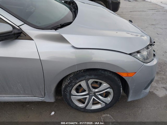 Honda Civic Lx 2017 19XFC2F50HE073033 Image 19