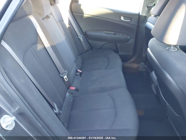 KNAGT4L38G5107407 KIA Optima Lx