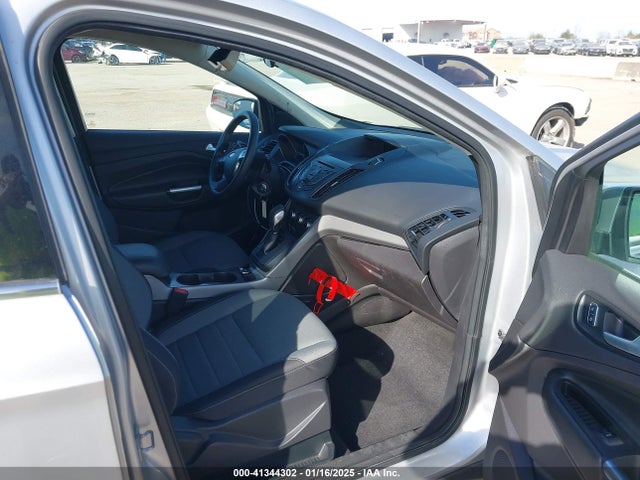 Ford ESCAPE SE 2016 1FMCU9GX0GUB74514 Image 5