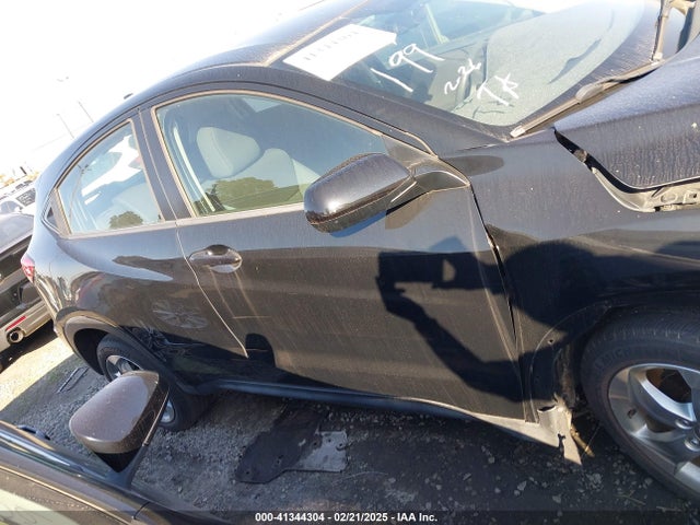 Honda HR-V LX 2019 3CZRU5H30KG705395 Image 13