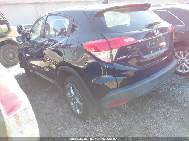 Honda HR-V LX 2019 3CZRU5H30KG705395 Image 3
