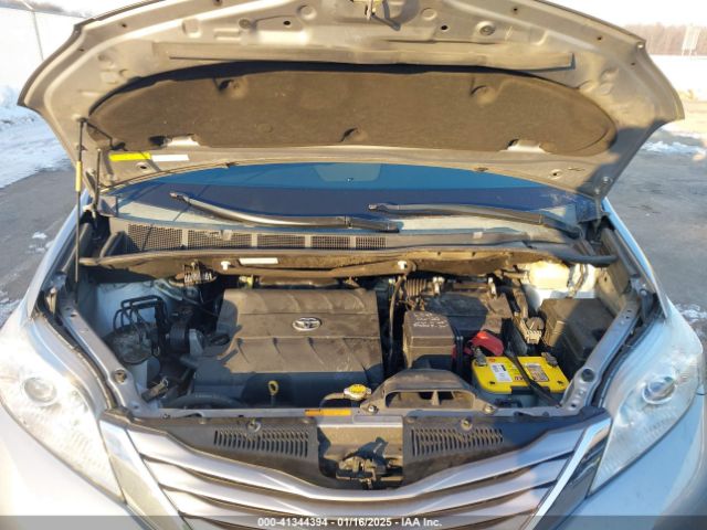 5TDDK3DC1FS094834 Toyota Sienna Xle/limited