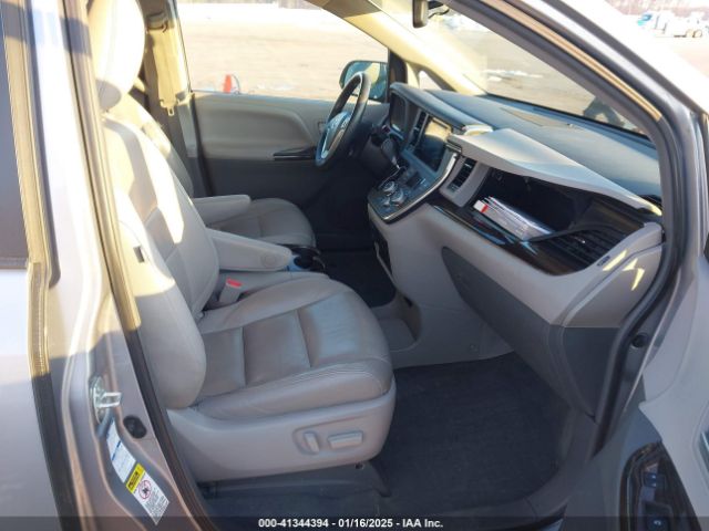 5TDDK3DC1FS094834 Toyota Sienna Xle/limited