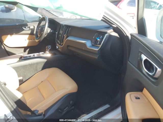 YV4102RK3L1583244 Volvo Xc60 T5 Momentum