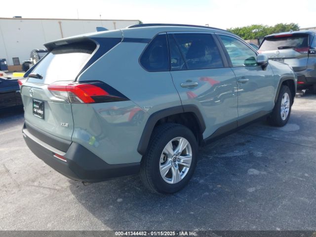 2T3W1RFV6MW160562 Toyota Rav4 Xle