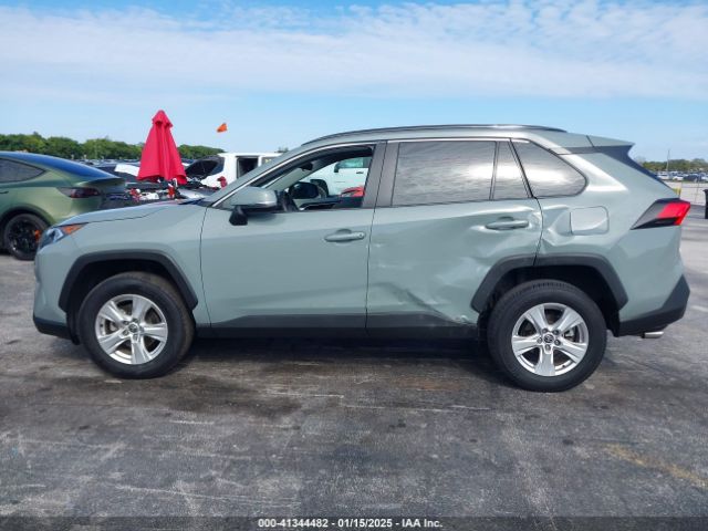 2T3W1RFV6MW160562 Toyota Rav4 Xle