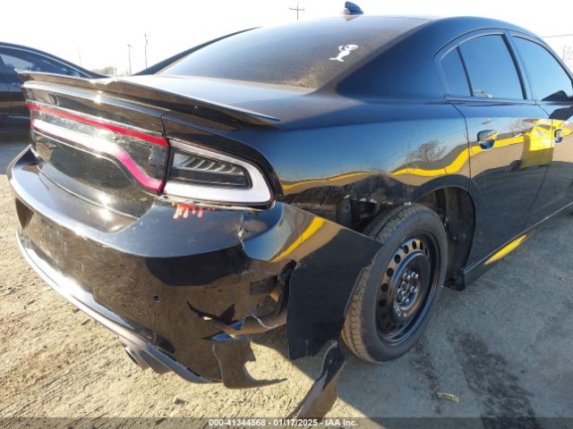 2C3CDXHG6KH671039 Dodge Charger Gt Rwd