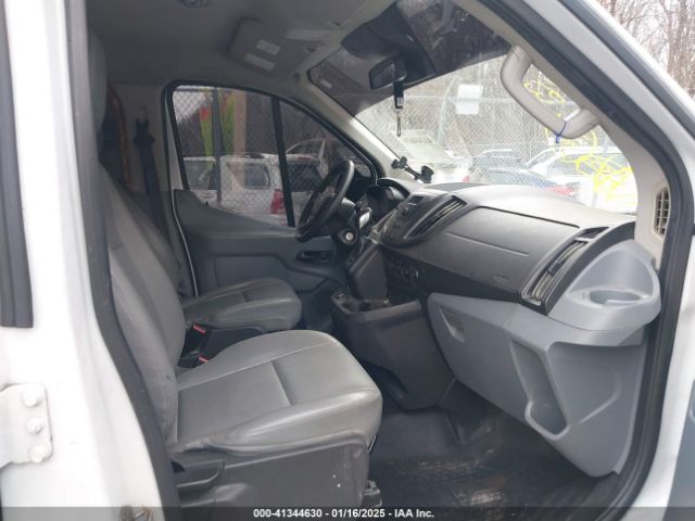 1FTYE1ZM8HKB56318 Ford Transit-150