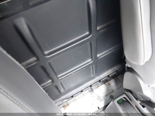1FTYE1ZM8HKB56318 Ford Transit-150