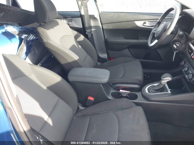 KIA Forte Lxs 2024 3KPF24AD2RE770041 Image 5