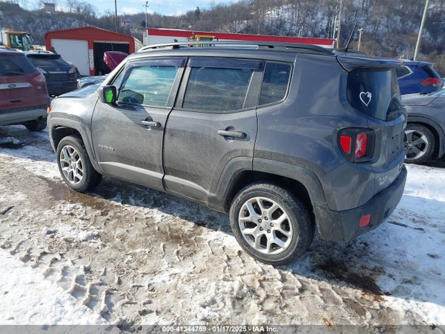 ZACCJBBB4JPH83209 Jeep Renegade Latitude 4x4