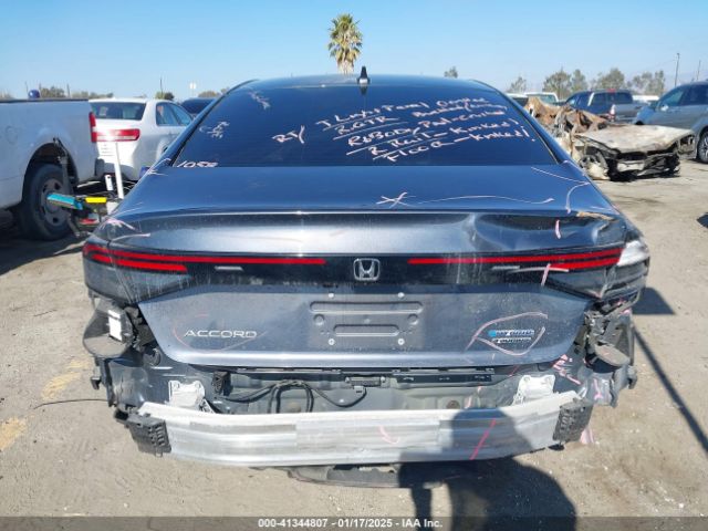 1HGCY2F88PA030867 Honda Accord Hybrid Touring