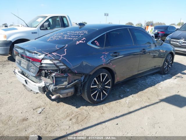 1HGCY2F88PA030867 Honda Accord Hybrid Touring