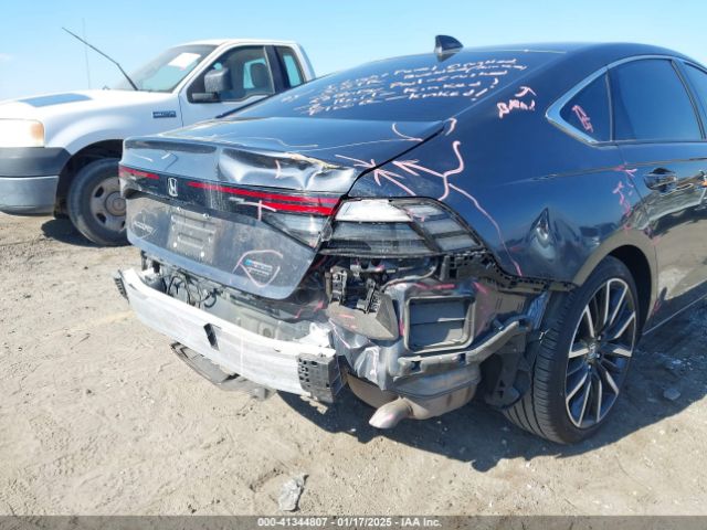 1HGCY2F88PA030867 Honda Accord Hybrid Touring