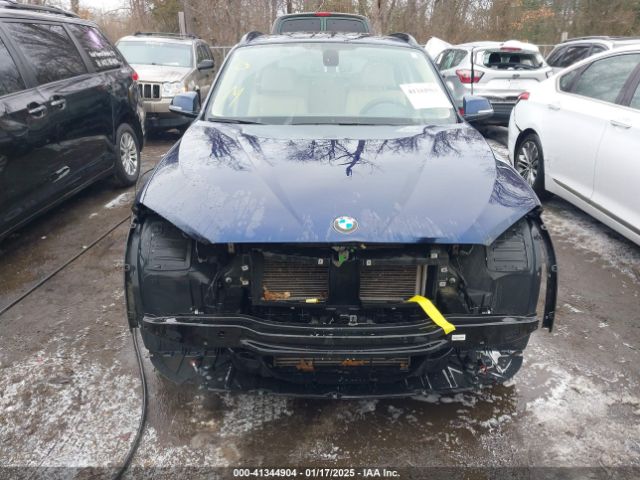 WBAVL1C55EVY10581 BMW X1