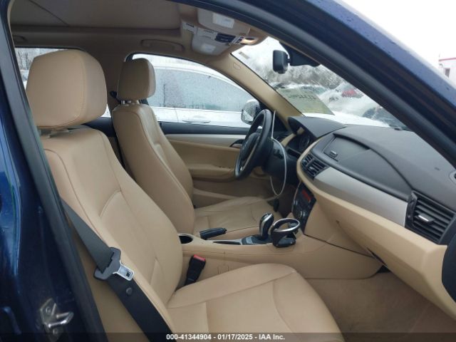 WBAVL1C55EVY10581 BMW X1