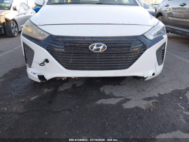 KMHC65LC8JU077560 Hyundai Ioniq Hybrid Blue