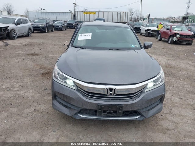 Honda ACCORD LX 2017 1HGCR2F37HA301257 Image 12