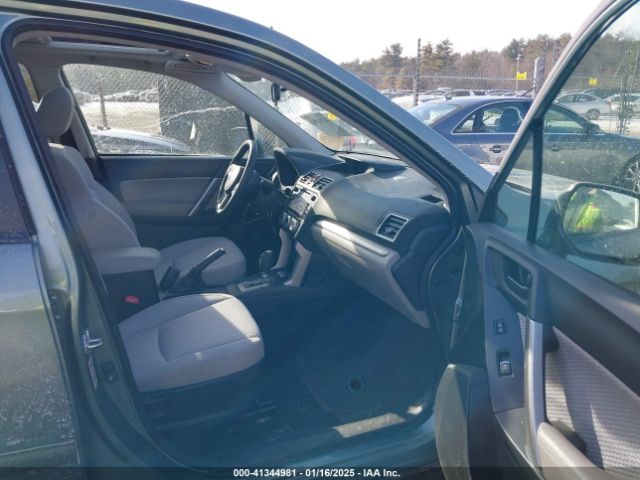JF2SJAGC6JH500938 Subaru Forester 2.5i Premium