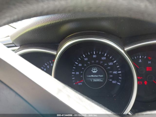 5XXGM4A75FG386704 KIA Optima Lx